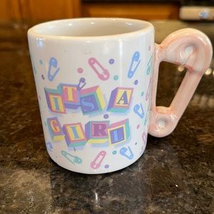 IT’S A GIRL CUP
